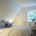 Haus Am Turm 펜션 비크아프포르